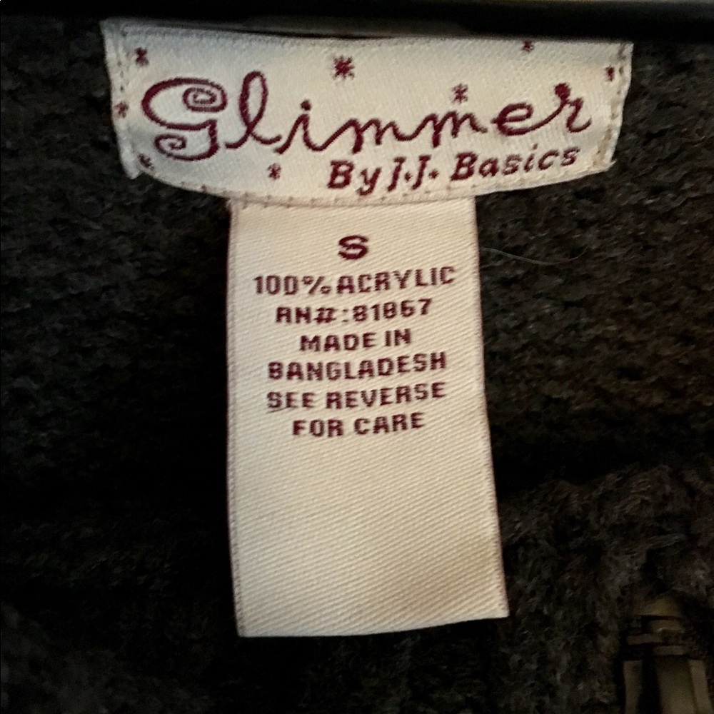 Sweater - Picture 3 of 6